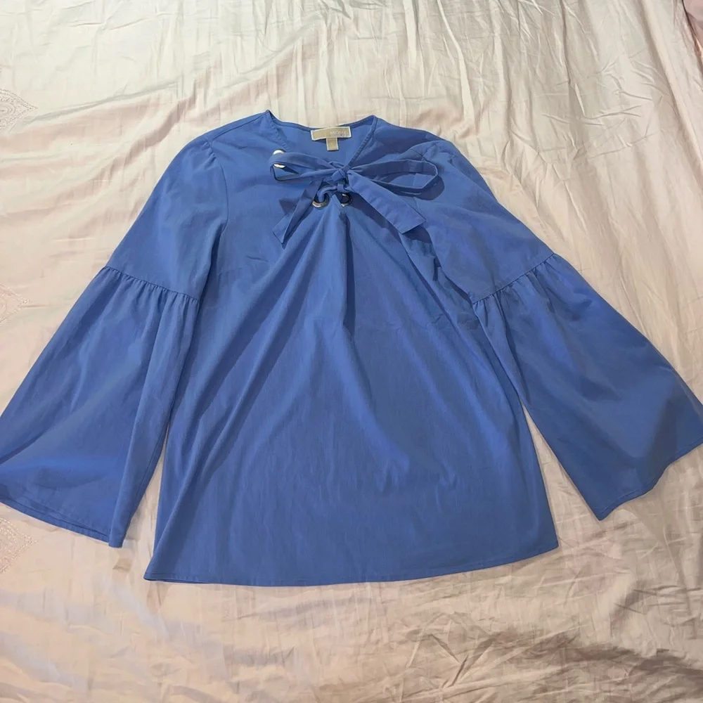 Michael Kors Blue Lace Up Neck Bell Sleeve Blouse Flowy Top NWOT Size M